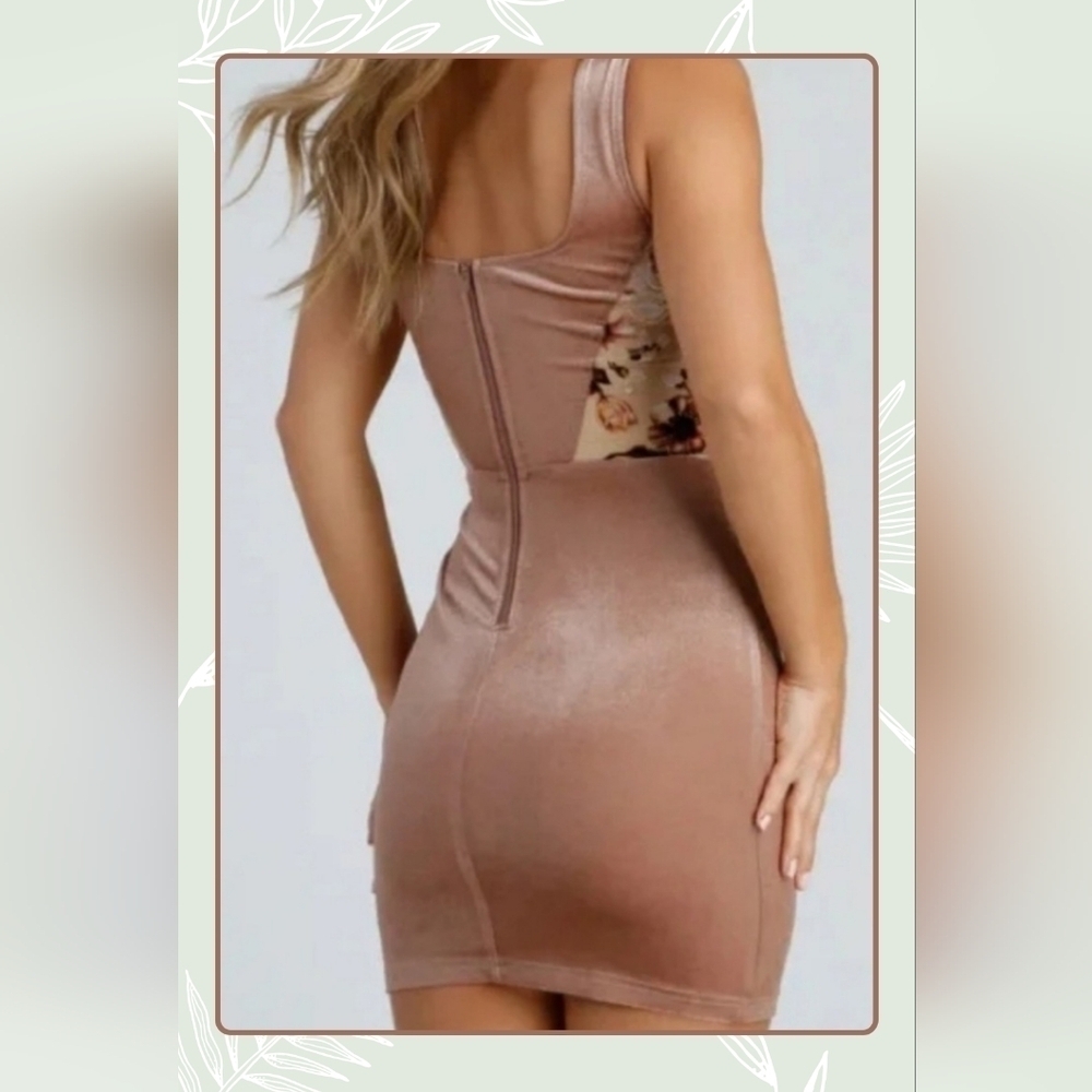 NWT Windsor Women's Floral Velvet Dress - Hook & Eye Closure, Scoop Neck, Size S - Picture 2 of 14